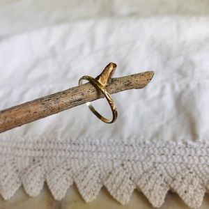 Vintage 14k gold delicate wedding band